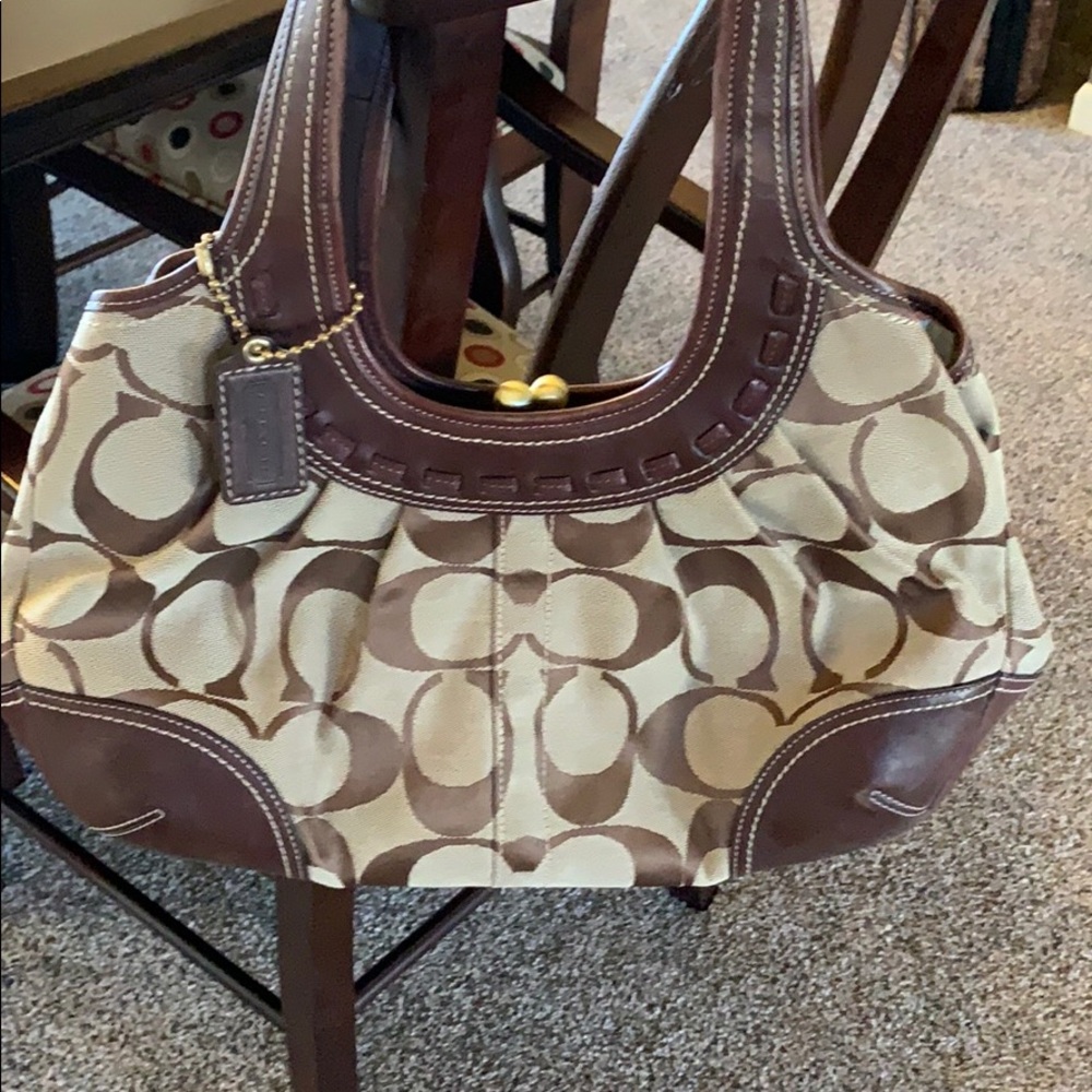 Women’s Coach Purse